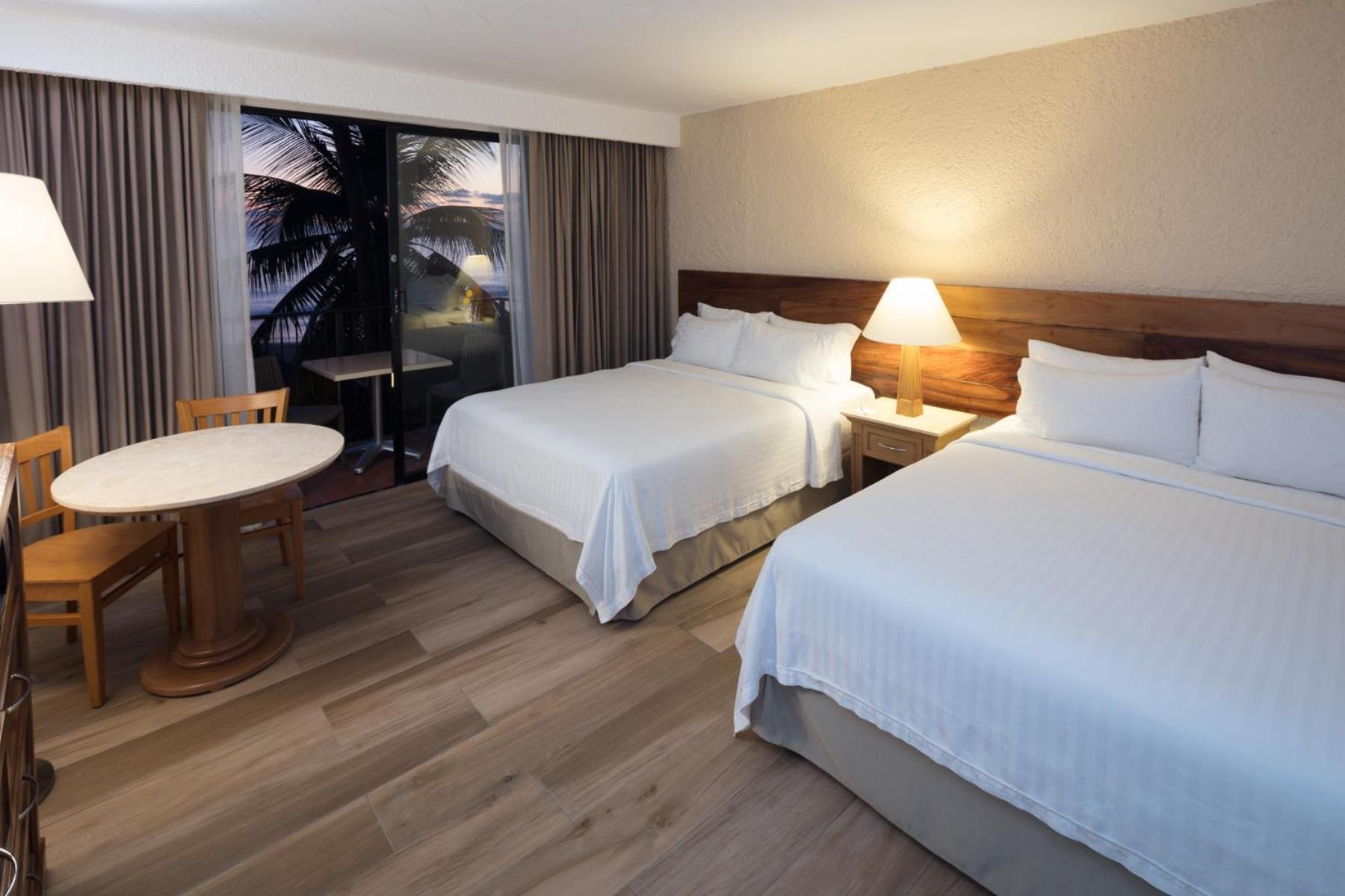 Standard Ocean Front Room - Two Double Beds,1606050841:JPEG